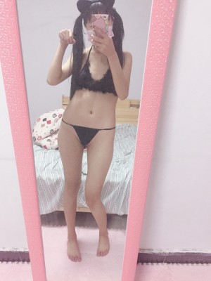 水酱是胖企鹅 - 黑色内衣_024