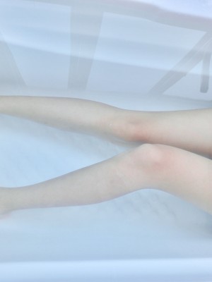 水酱是胖企鹅 - 浴缸里的体操服_041