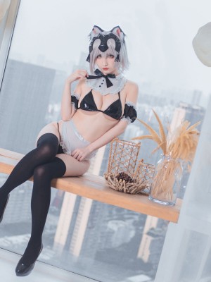 [rioko凉凉子] 七夕月球女友_05