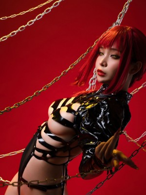Umeko J cosplay Makima Latex - Chainsaw Man_021