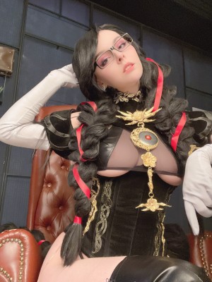 Helly Valentine - Bayonetta_03