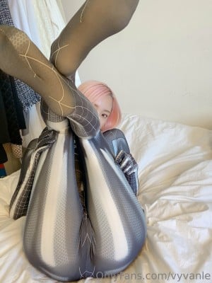 Vyvan Le - Venom_17_Venom_17