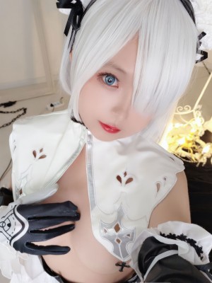 [日奈娇] 2B奶盖女仆_072