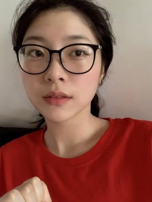 秦嘉倪_11