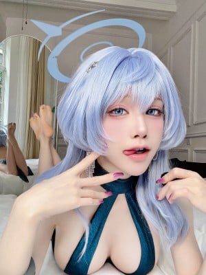 水淼aqua 24年03月fantia订阅 天雨アコ ドレス_09