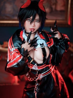 ZinieQ (ジニ) - Ulrich Von Hutten_02