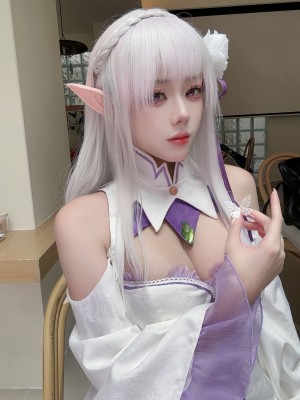 [九言] Black Swan & Emilia_53