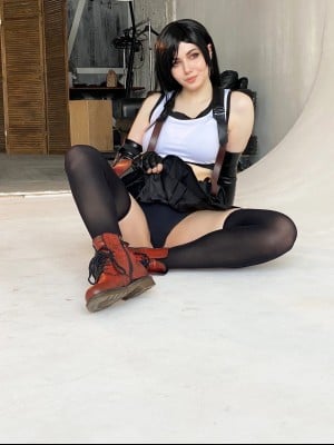Alina Becker - Tifa_32