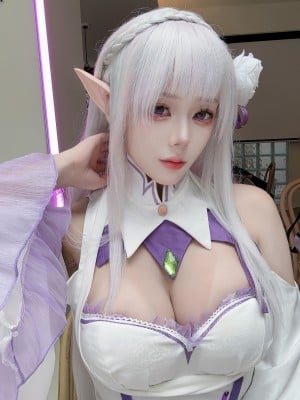 九言 - 艾米莉亚_07
