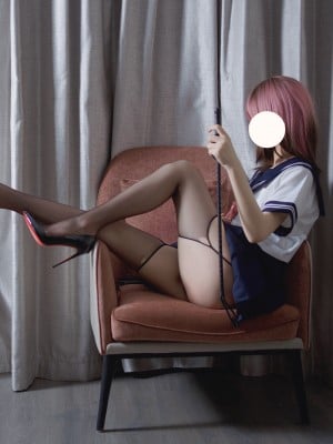 禅院熏 黑白JK_01