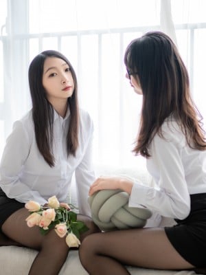 茶籽ccz – 黑丝双人百合[89P5V813M]_1 (13)