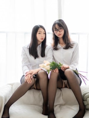 茶籽ccz – 黑丝双人百合[89P5V813M]_1 (18)