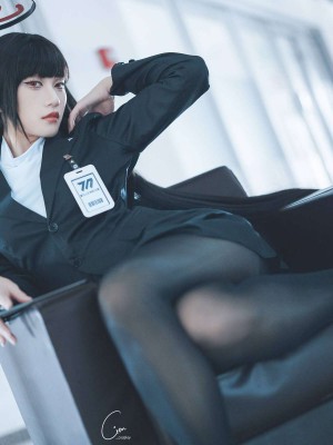 Cien cosplay Blue_Archive_RIO_21