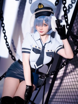 Hoshilily (星之迟迟) Rem Dog-Eared Police Officer - ReZero_019