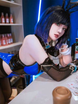Natsuko_夏夏子 - 夜兰兔女郎_37