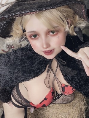 [Master Sila] Cat Witch Noel_23