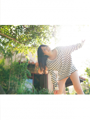 【電子限定増ページ版】小野六花1st写真集『初花』_image-0031