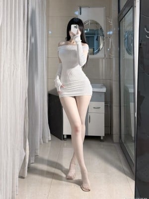 羚weibo自拍合集10.26_7842fbabgy1hkyxno57q5j21bo1urhag
