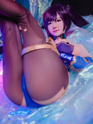 Sally Dorasnow - 莫娜_030