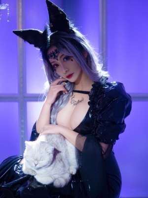 微博cos合集_007WbtCzgy1h02hpc3j4sj333k4n47wm