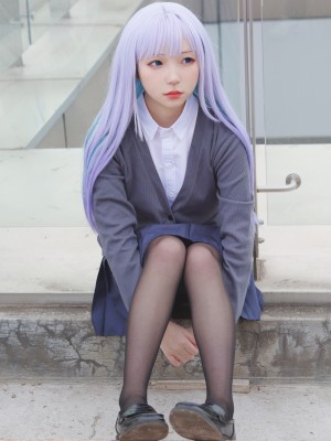 微博cos合集_008gEBq2ly1h1xvthfrogj32kw3vckjn