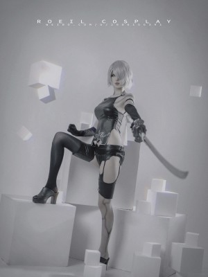微博cos合集_77938467ly1h2pfnizdz4j22kl3uw1l1