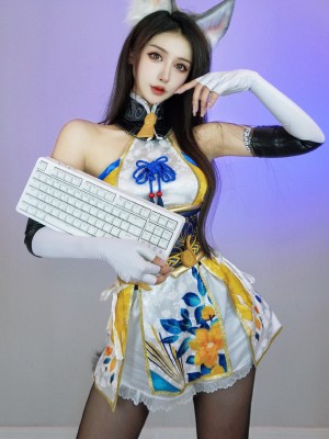 微博cos合集_8b561e8fgy1h2znnkyg8ij21lw2uwb2a