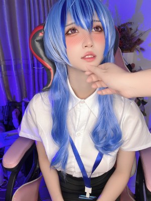 微博cos合集_89ac1598gy1h3o4h81mfej21o02yo4qq