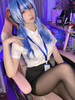 微博cos合集_89ac1598gy1h3o4h3dwemj21o02yo4qq