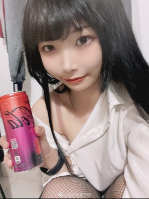 微博cos合集_007ITK98gy1h29gf1edmzj31w02iox6p