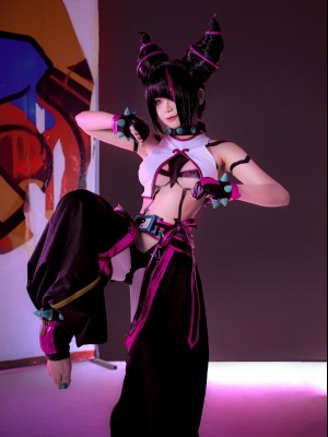 ZinieQ - Juri Han_03