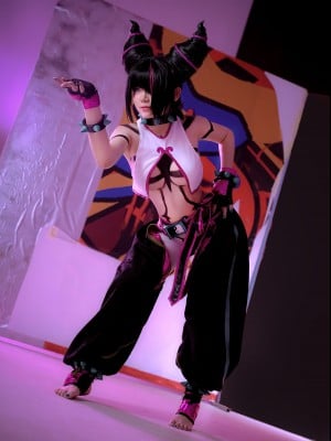 ZinieQ - Juri Han_05