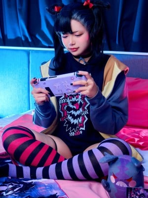ZinieQ - Marnie Gaming_04