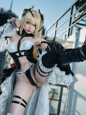 ZinieQ - Marie Rose Sakimichan art_09