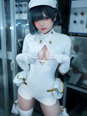 ZinieQ - Aether Employee_07
