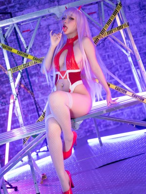 Umeko J - Zero Two_13