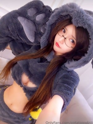 Potato Godzilla - Umbreon_07