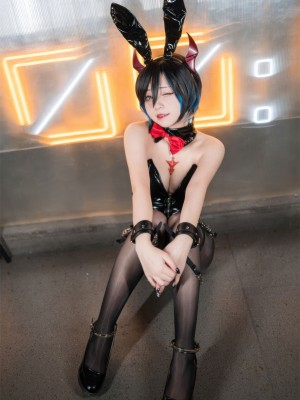 花铃 - 碧蓝航线 胡滕 兔女郎_024