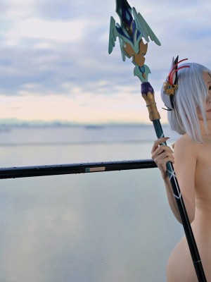 【コスホリ新作サンプル公開もうみた？】コスホリ直前！＆次のゆるケットに向けても撮影開始！ブルアカのお姫様ミカちゃんのエッチなところチラ見せ【コスホリ323！ゆるケット_11
