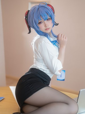 樱梨梨Eriri - 甘雨秘书_08