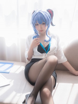 樱梨梨Eriri - 甘雨秘书_17