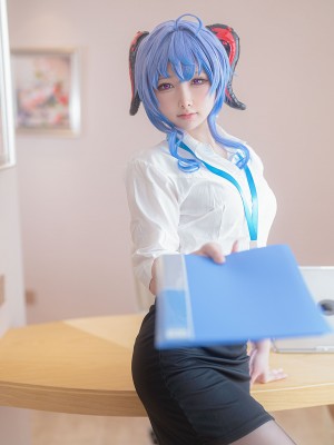 樱梨梨Eriri - 甘雨秘书_04