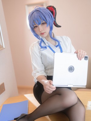 樱梨梨Eriri - 甘雨秘书_05