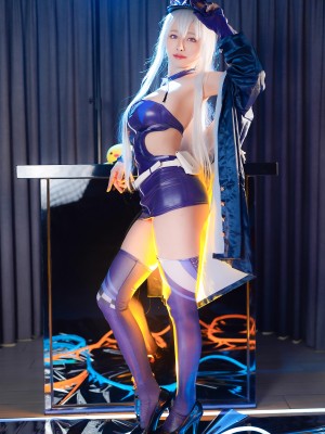 Arty Huang (Arty亚缇) cosplay Enterprise - Azur Lane_Arty Huang (Arty亚缇) cosplay Enterprise - Azur Lane (3)