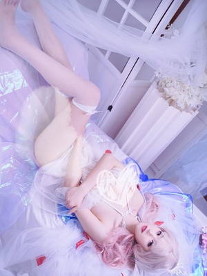 微博cos_008gYX7ugy1h28zj82c5vj323v35s1ky