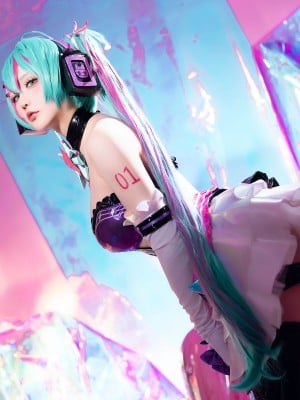 星之迟迟 - Miku初音未来 喵斯快跑_08