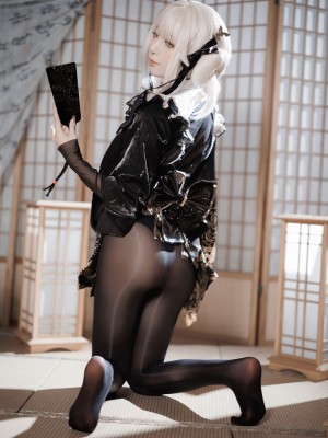 封疆疆v NIKKE 白兔布兰儿 和服_24