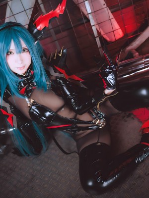 (C103) [さちぶどう] アズール◎ーン レーゲンスブルク コスプレ写真集 vol.171 Coast of light!2  (アズールレーン)_123
