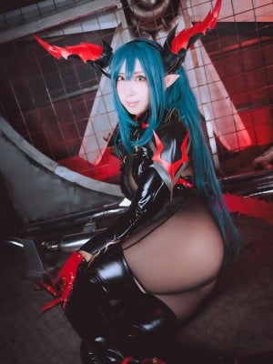 (C103) [さちぶどう] アズール◎ーン レーゲンスブルク コスプレ写真集 vol.171 Coast of light!2  (アズールレーン)_151