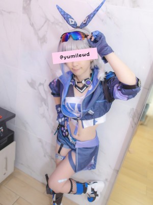Lewd Yumi - Silver Wolf_016